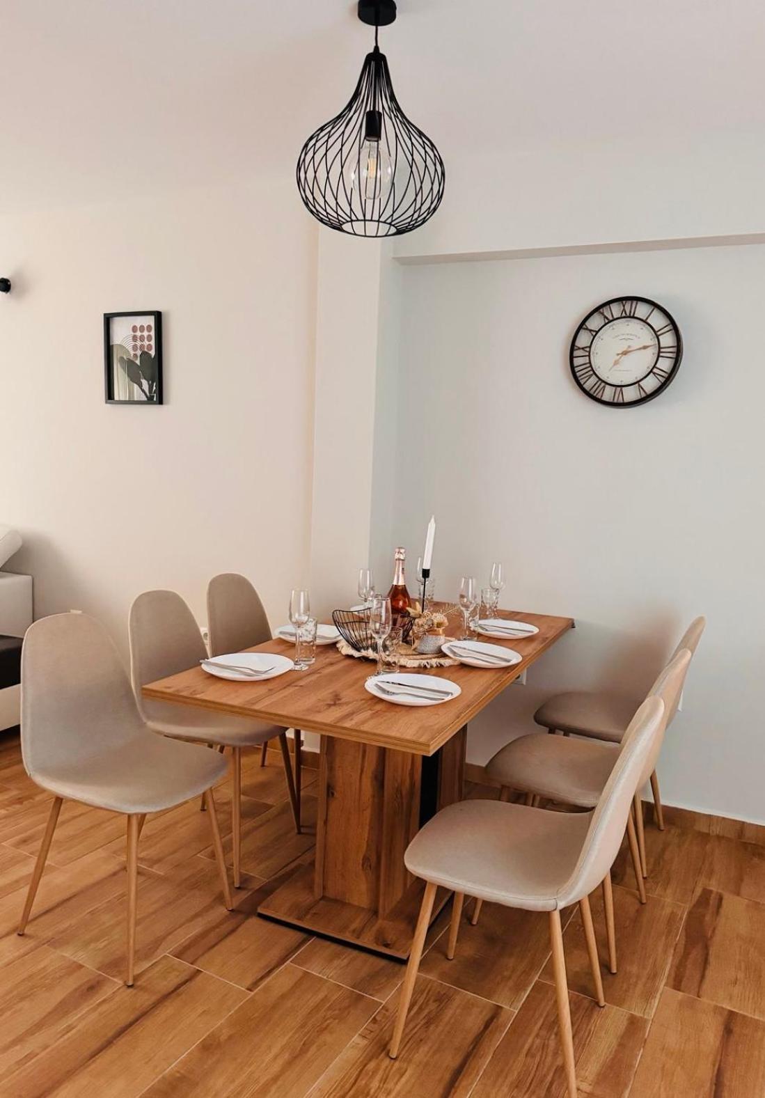 Goldy Central Beach Apartment With Private Garden Burgas Ngoại thất bức ảnh